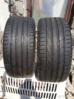 225/40R18 Hankook - 2