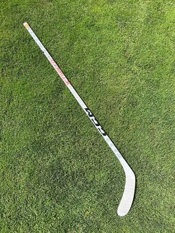 Najvyššia rada CCM JETSPEED FT5 PRO hokejka - 2
