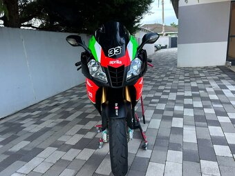 Aprilia rsv 1000r Faktory - 2