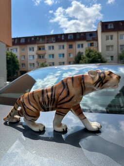 Royal dux tiger - 2