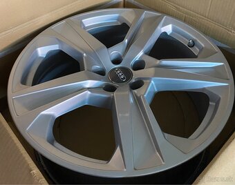 5x112 R19 8J ET27 originál Audi - 2