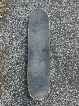 Predám skateboard. Goodstock 8.25" Complete Skateboard - 2