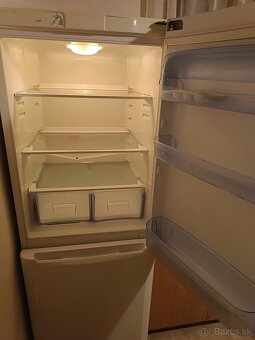 INDESIT chkadnicka - 2