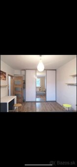 Predaj 1-izbového bytu 37 m² – Karlova Ves, Jurigovo námesti - 2