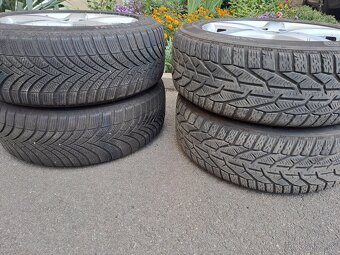 Zimná sadá Disky Volkswagen 215/55R17 - Rozteč 5x112 - 2