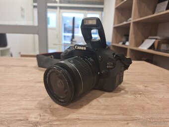 Canon EOS 600D - 2