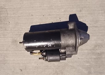 Vw passat b 5.5-spätné zrkadlo,štarter,ABS - 2