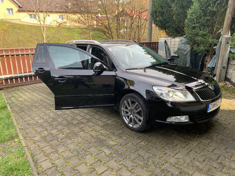 Škoda Octavia II Combi 1.6 TDI CR Elegance - 2