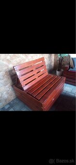 Zahradne sedenie s poduškami a operadlami - 2