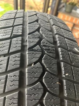 Zimné pneu 215/60 R16 - 2