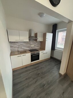 Štúdio v rodinnom dome 35m2 - 2