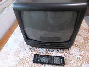 Predám - televízor PHILIPS - 2