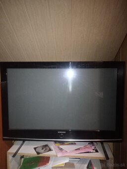 TV Samsung - 2