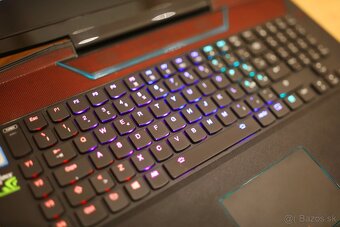 LENOVO IdeaPad Y910 - 2