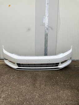 predni naraznik vw passat b8 14-19 bily holy - 2