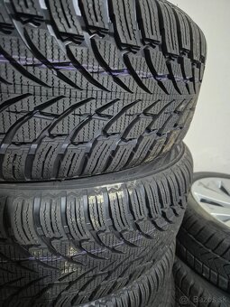 KUGA pneu 225/60 R18 - 2