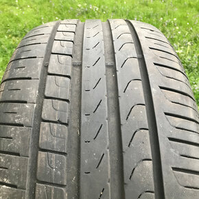 Letné pneu Pirelli  235/45 r18 - 2