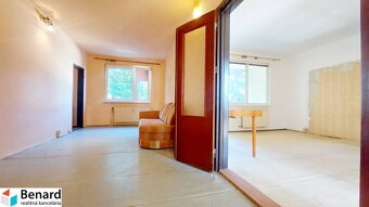 VEĽKÝ 95 m2, 4 IZBOVÝ BYT, NA PREDAJ, UL. A. MATUŠKU, PREŠOV - 2