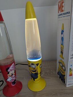 Lávová lampa Minnie a Mimoňi - 2