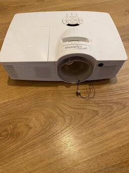 Projektor Optoma GT1080e - 2