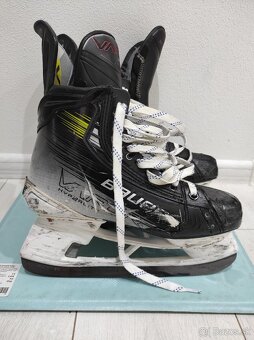Korčule Bauer hyperlite 2 - 2