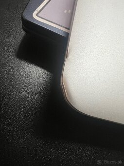 Predám Macbook Air 2017 - 2