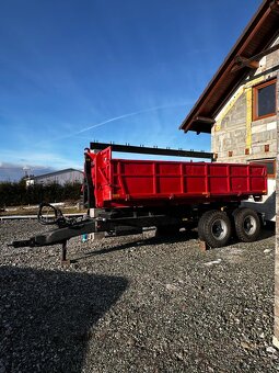 Traktorový nosič kontajnerov - 2