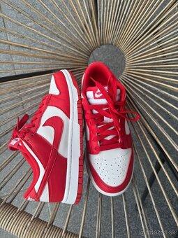 Pream tenisky Nike - 2