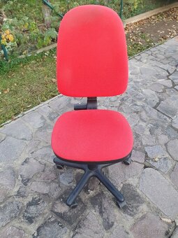 Kancelárska stolička - 2