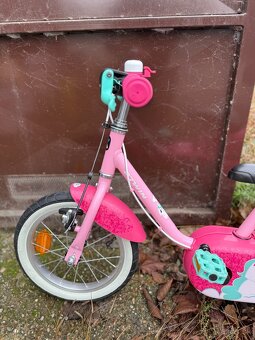 Dievčenský bicykel s prídavnými koliečkami - 2
