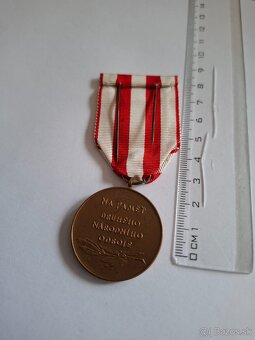 Medaila Za vernosť - 2.odboj - 2