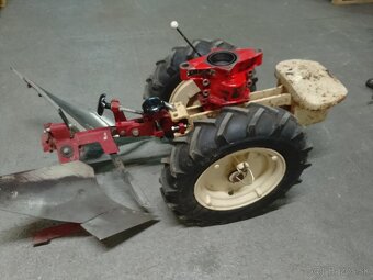 Vari převodovka T-20,oboustranný pluh+ nastavovací těleso - 2