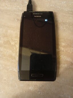 Nokia x7 - 2