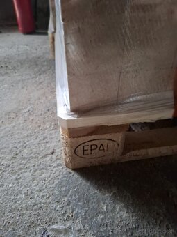 Predám lisované paletové kocky na výrobu Europaliet - 2