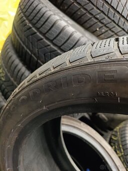 zimné pneumatiky 245/40 R19 98V GOODRIDE - 2