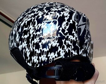 Lyžiarska prilba - 2