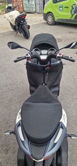 Piaggio Mp3 300 - 2