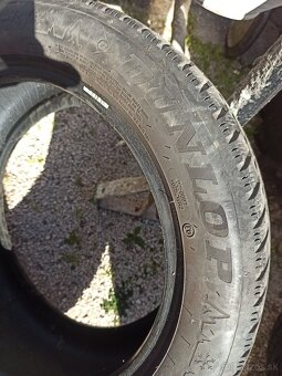 Predám zimné pneumatiky 2ks Dunlop Winter - 2
