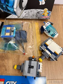 Lego 60349 vesmírna stanica - 2