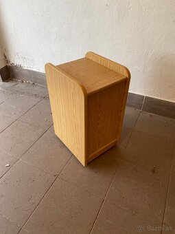 Nočný stolík - 2