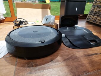iRobot Roomba i3+ s Clean Base | Príslušenstvo + TOP stav - 2