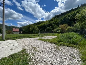 Na predaj jedinečný stavebný pozemok pri lese, Zubák - 2