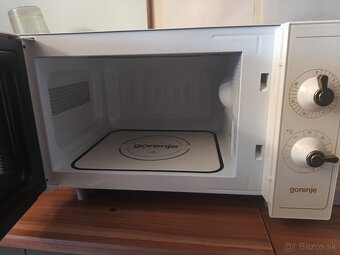 Retro mikrovlnka - 2