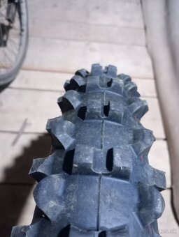 Motokrosové pneu bazos.cz - 2