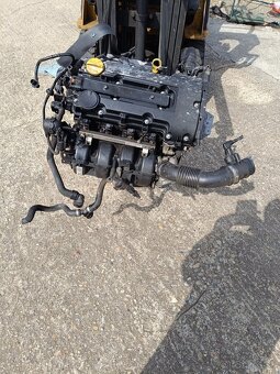 Opel Astra J,Meriva B,Corsa D E 1.4 i 16v - 2