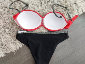 Dvojdielne plavky push up. M/38 červená + čierna - 2