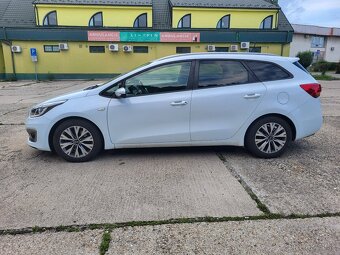Kia ceed sw - 2