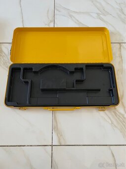Plechový kufor na náradie Rems - 2