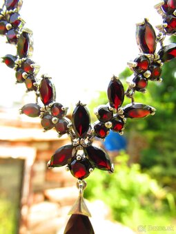 Dámsky strieborný náhrdelník osádzaný kameňom Granát, Ag 925 - 2