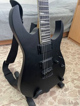 Predávam gitaru Ibanez GIO GRG121DX - 2